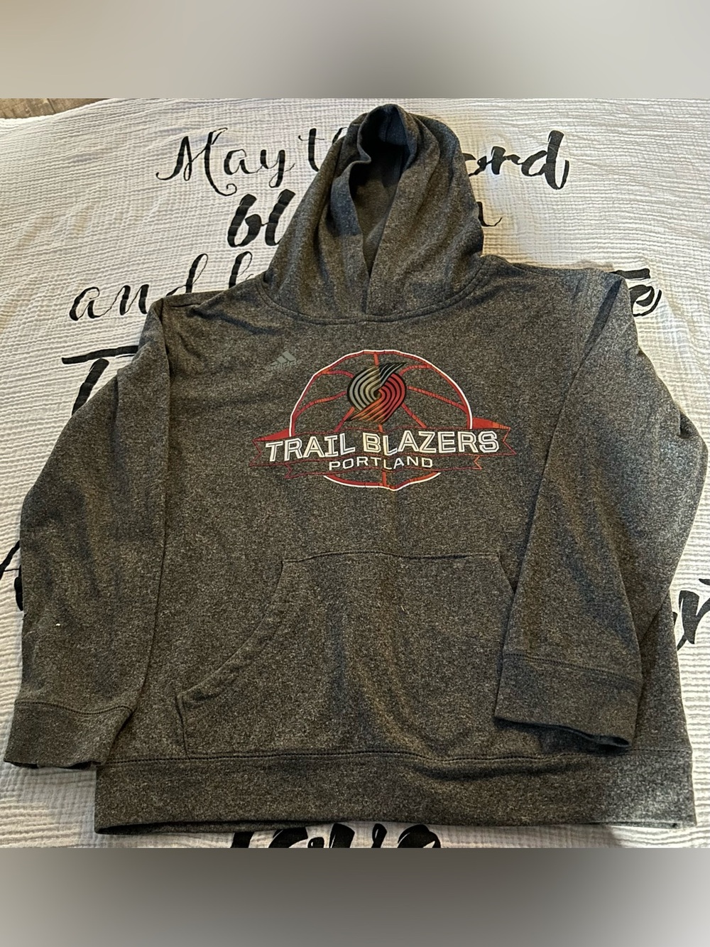 Women’s adidas Portland Trail Blazers Gray Pullover Hoodie Size M